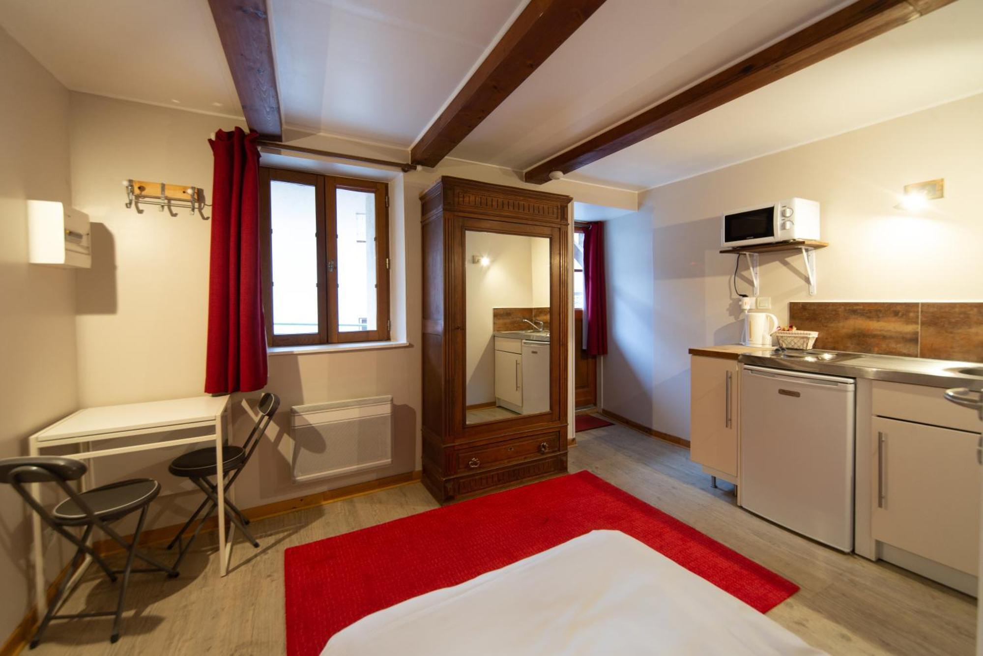 Maison Caramel Landry Room photo