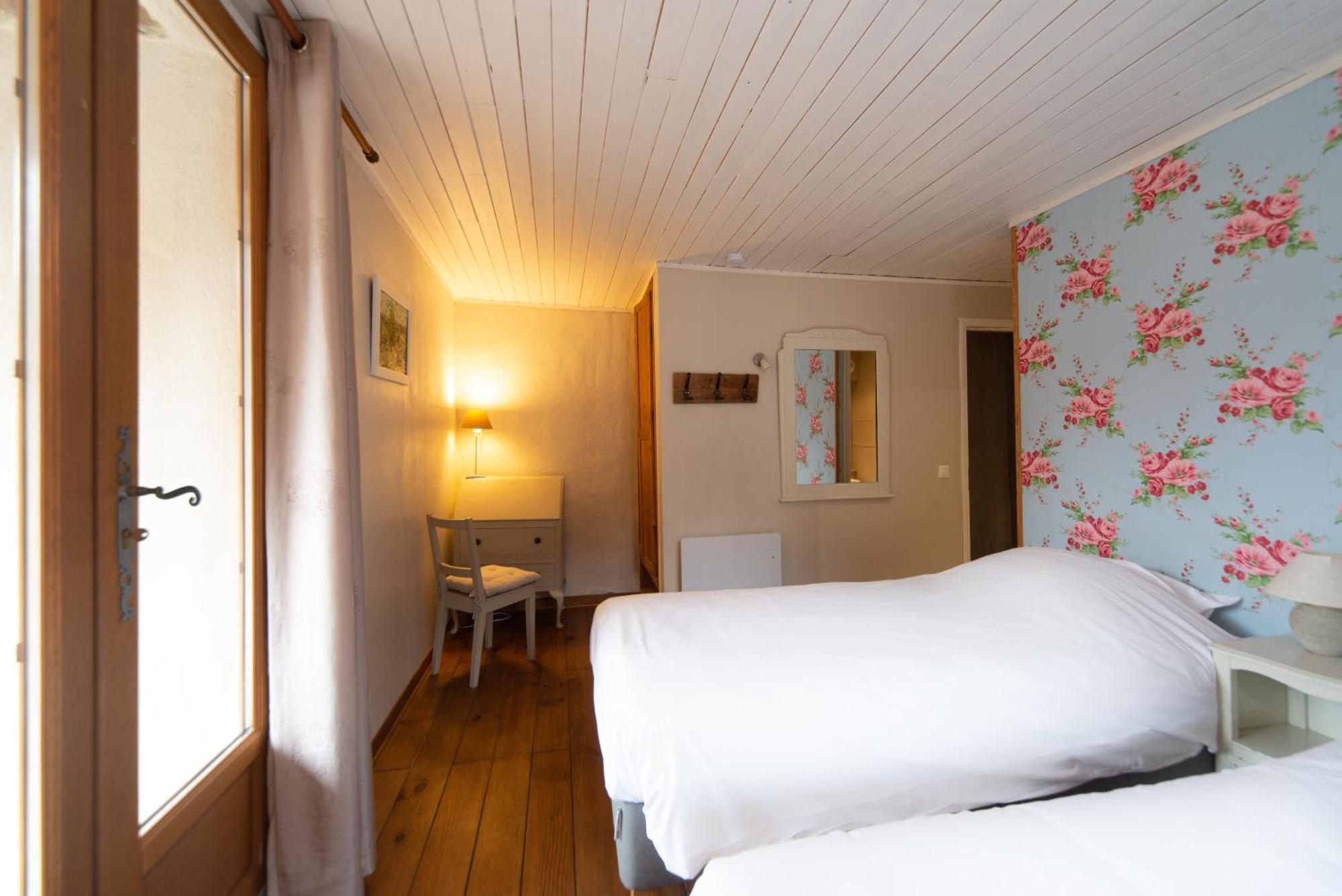 Maison Caramel Landry Room photo